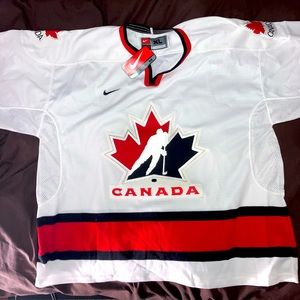 Team Canada jersey from 2002. Nike size XL brand new never worn